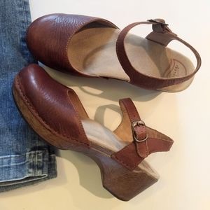 Dansko Sam Leather Clog